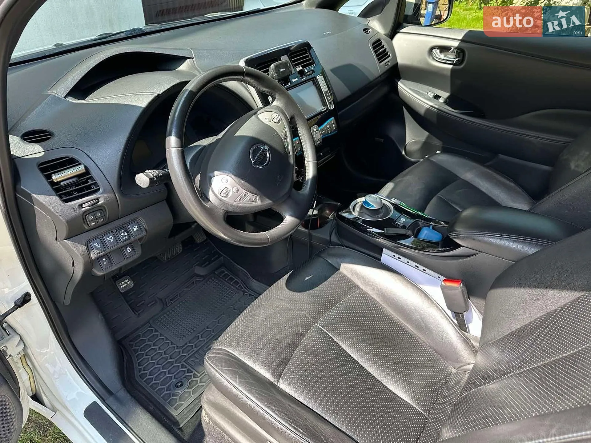 2015 Nissan Leaf - мініатюра 8