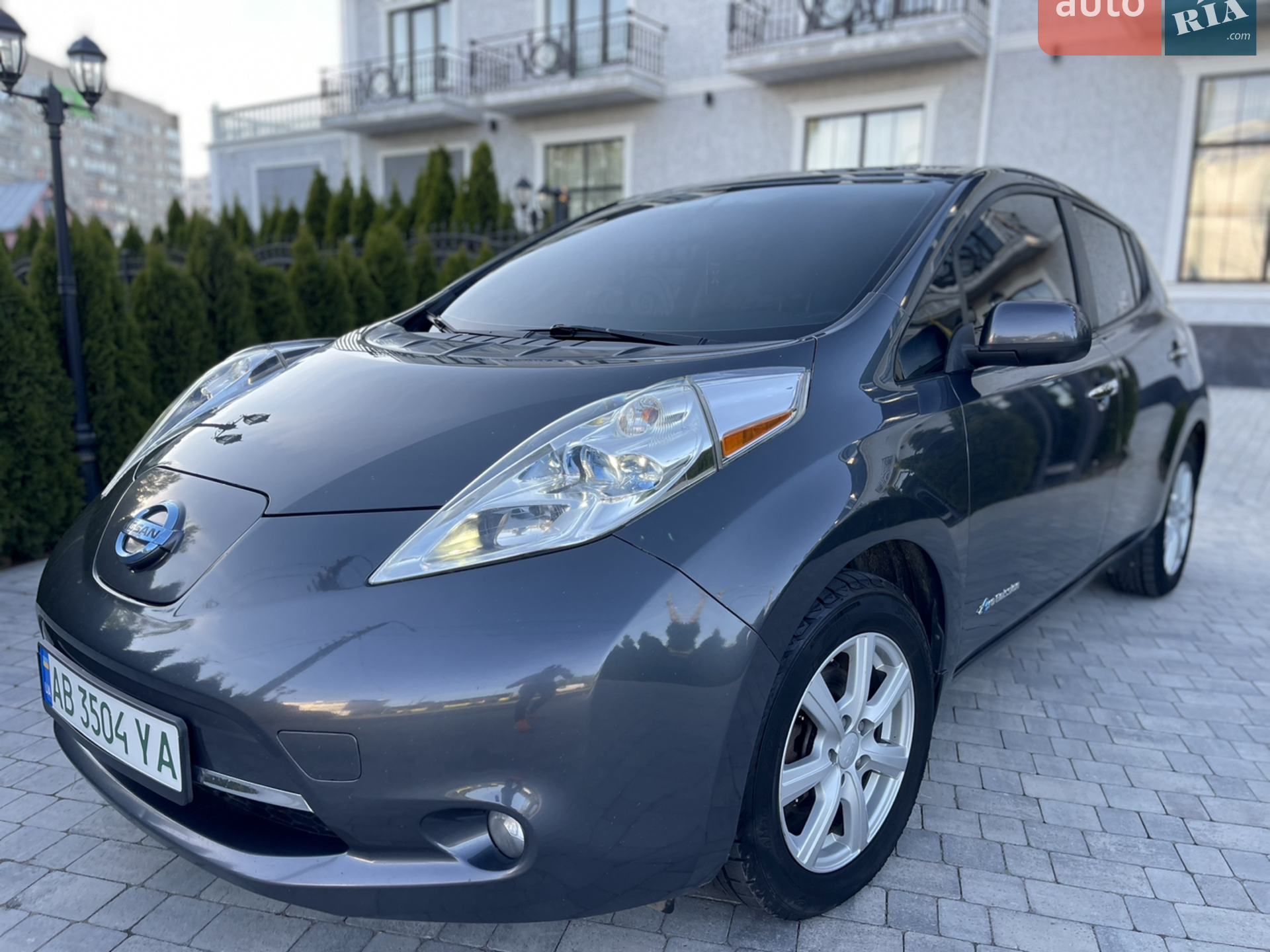 2013 Nissan Leaf - мініатюра 8