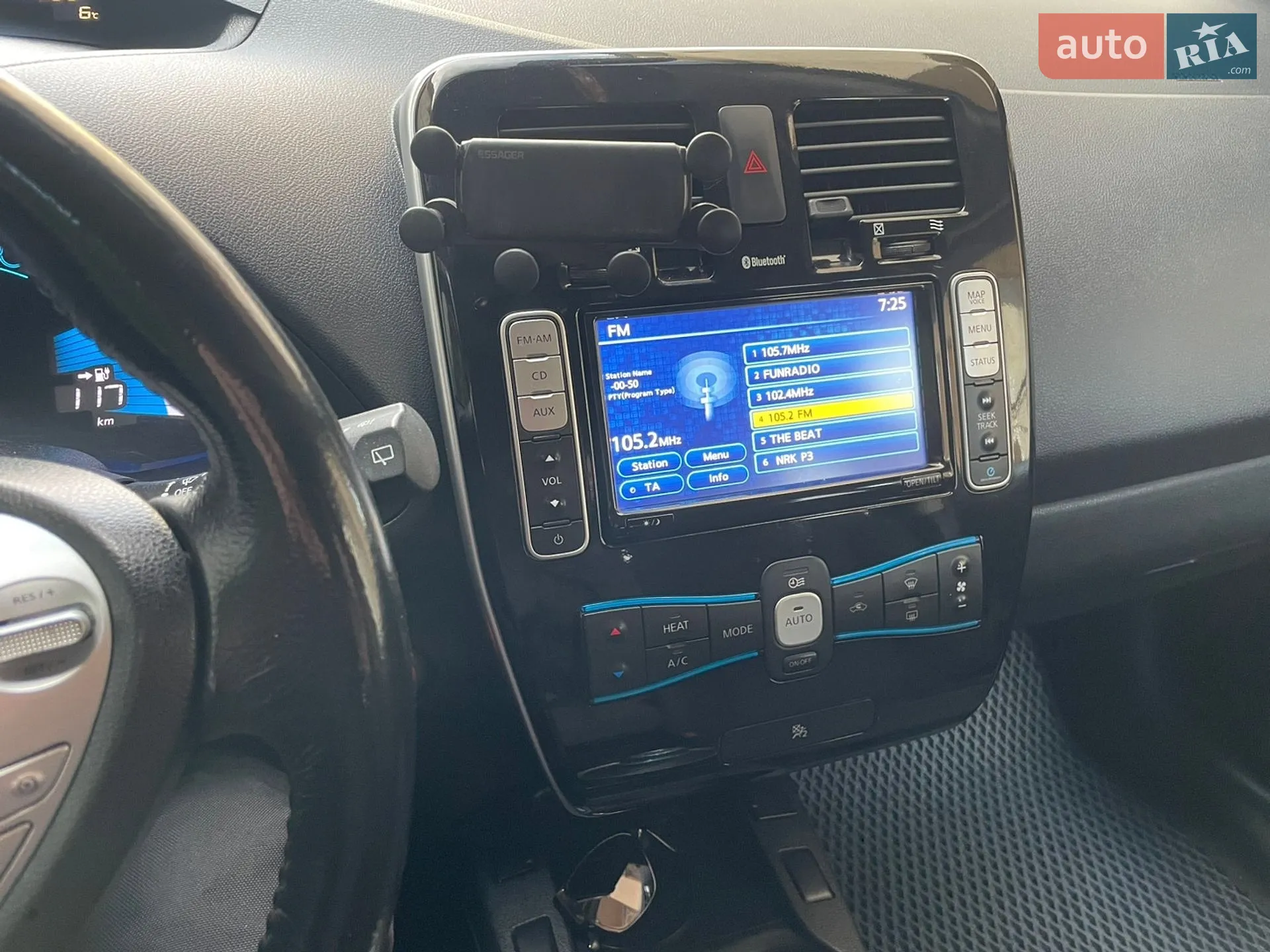 2013 Nissan Leaf - мініатюра 11
