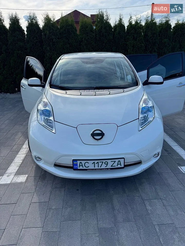 2016 Nissan Leaf - мініатюра 24