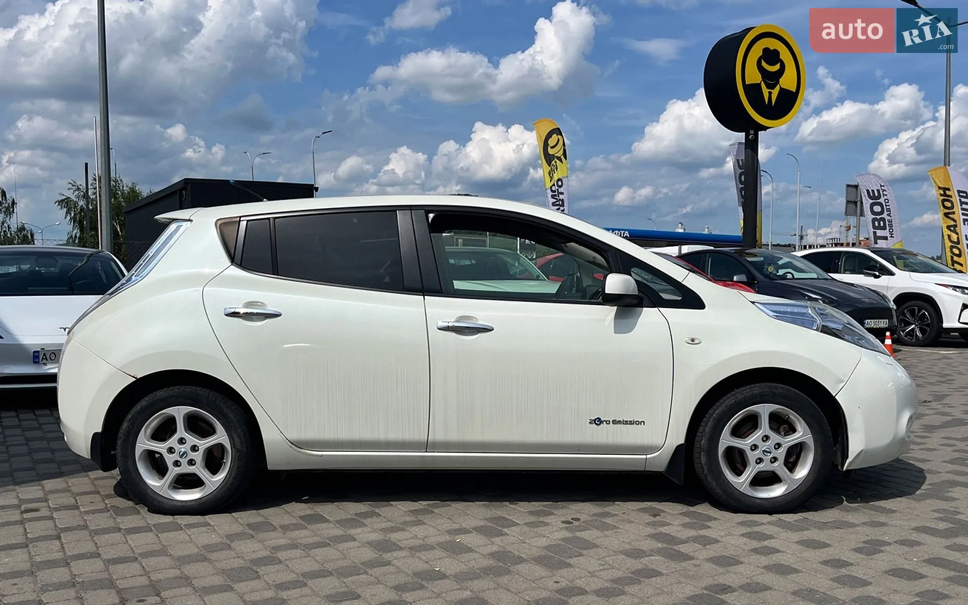 2012 Nissan Leaf - мініатюра 9