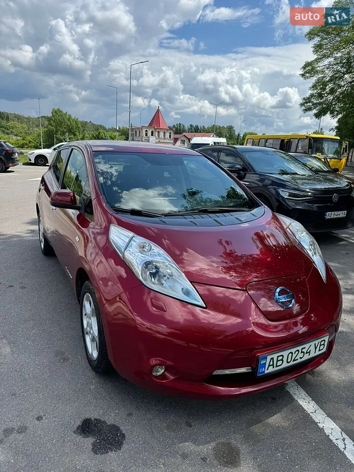 2015 Nissan Leaf - мініатюра 15