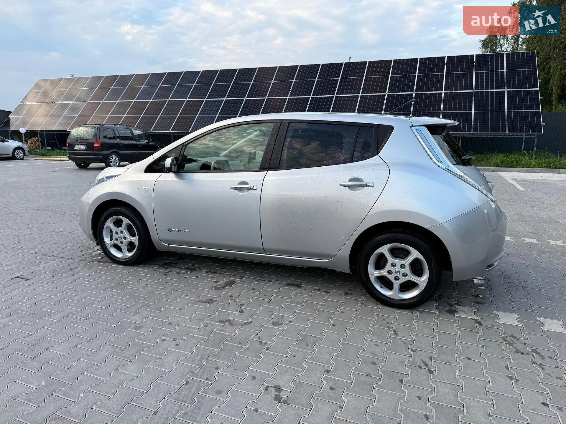 2012 Nissan Leaf - мініатюра 8