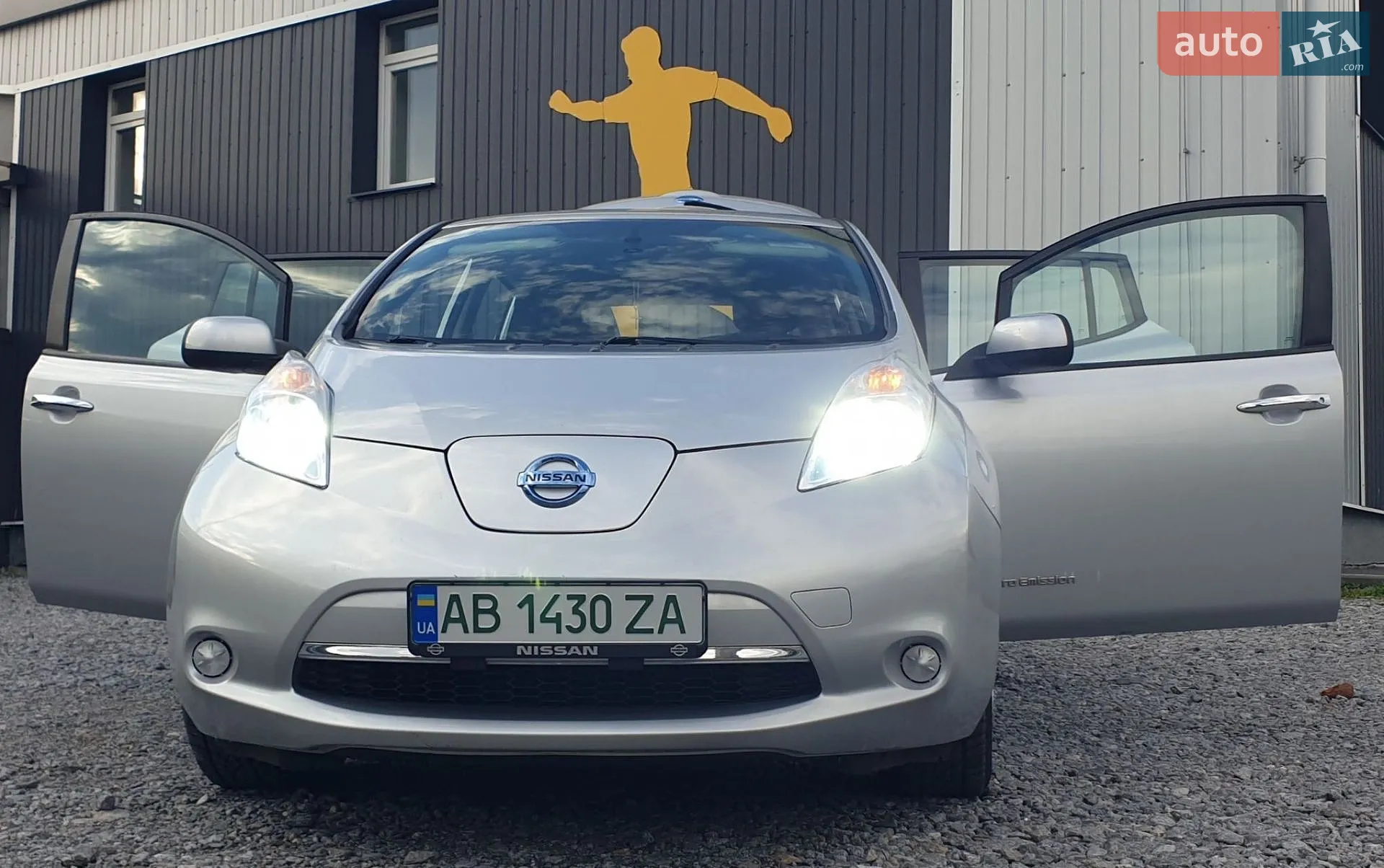 2013 Nissan Leaf - мініатюра 17