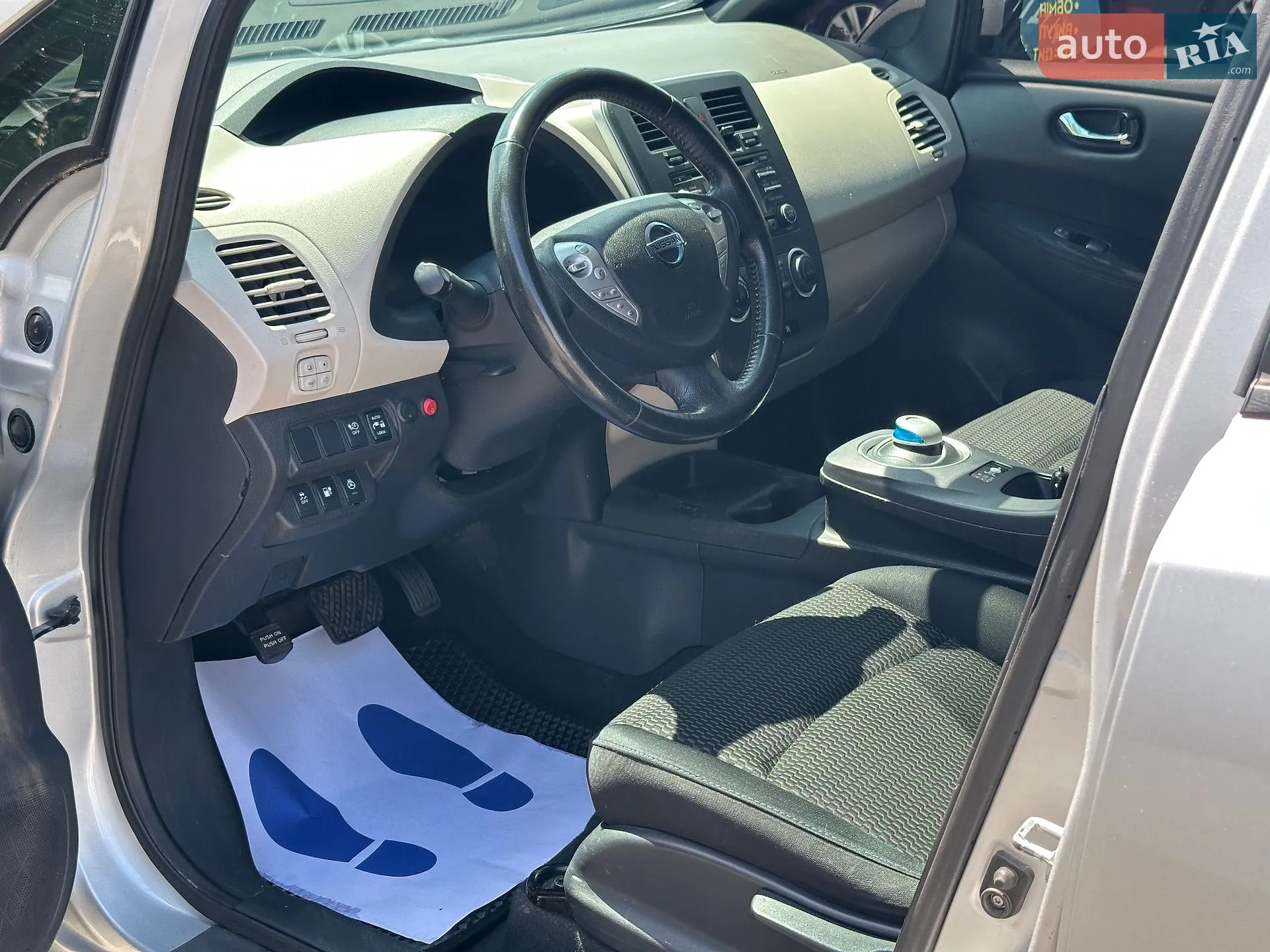 2014 Nissan Leaf - мініатюра 12