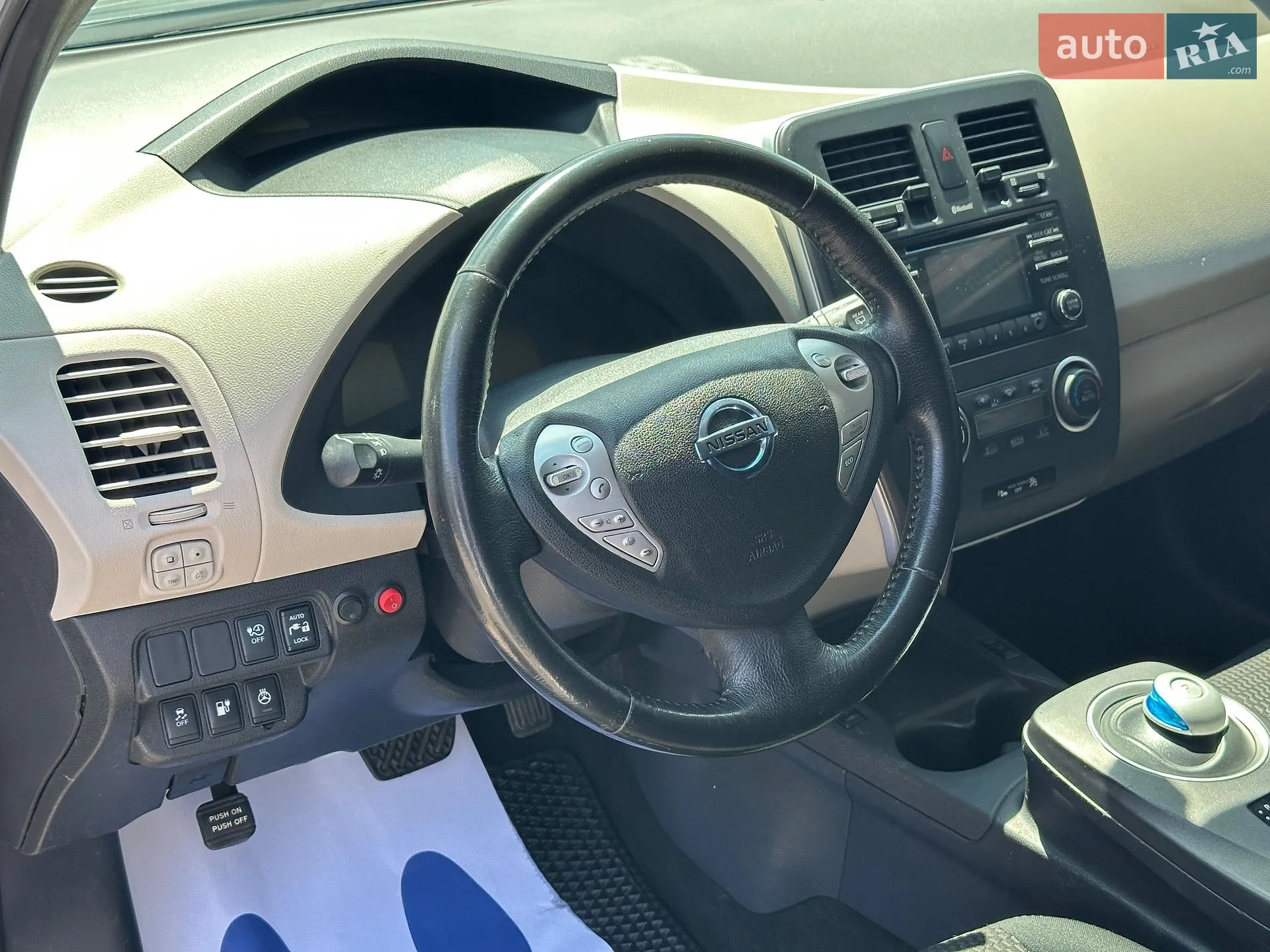 2014 Nissan Leaf - мініатюра 13