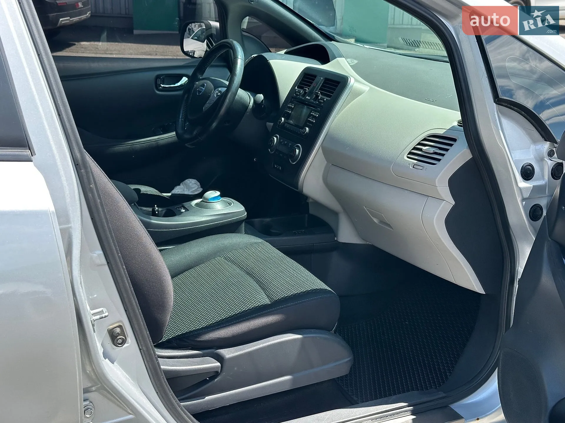 2014 Nissan Leaf - мініатюра 22