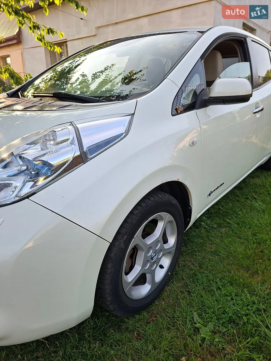 2012 Nissan Leaf - мініатюра 10