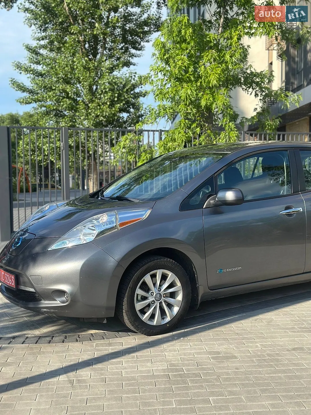 2014 Nissan Leaf - мініатюра 2