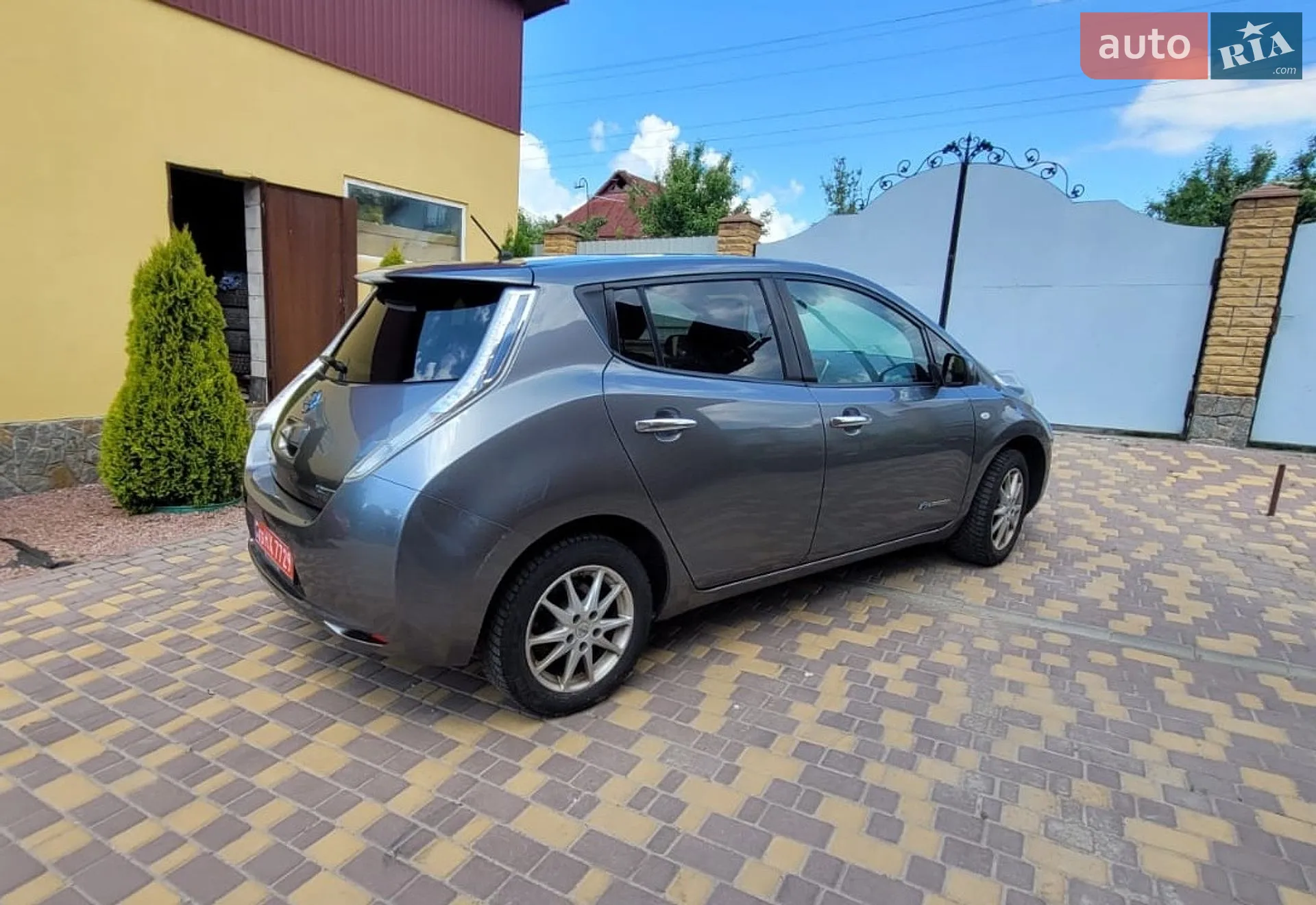2014 Nissan Leaf - мініатюра 8