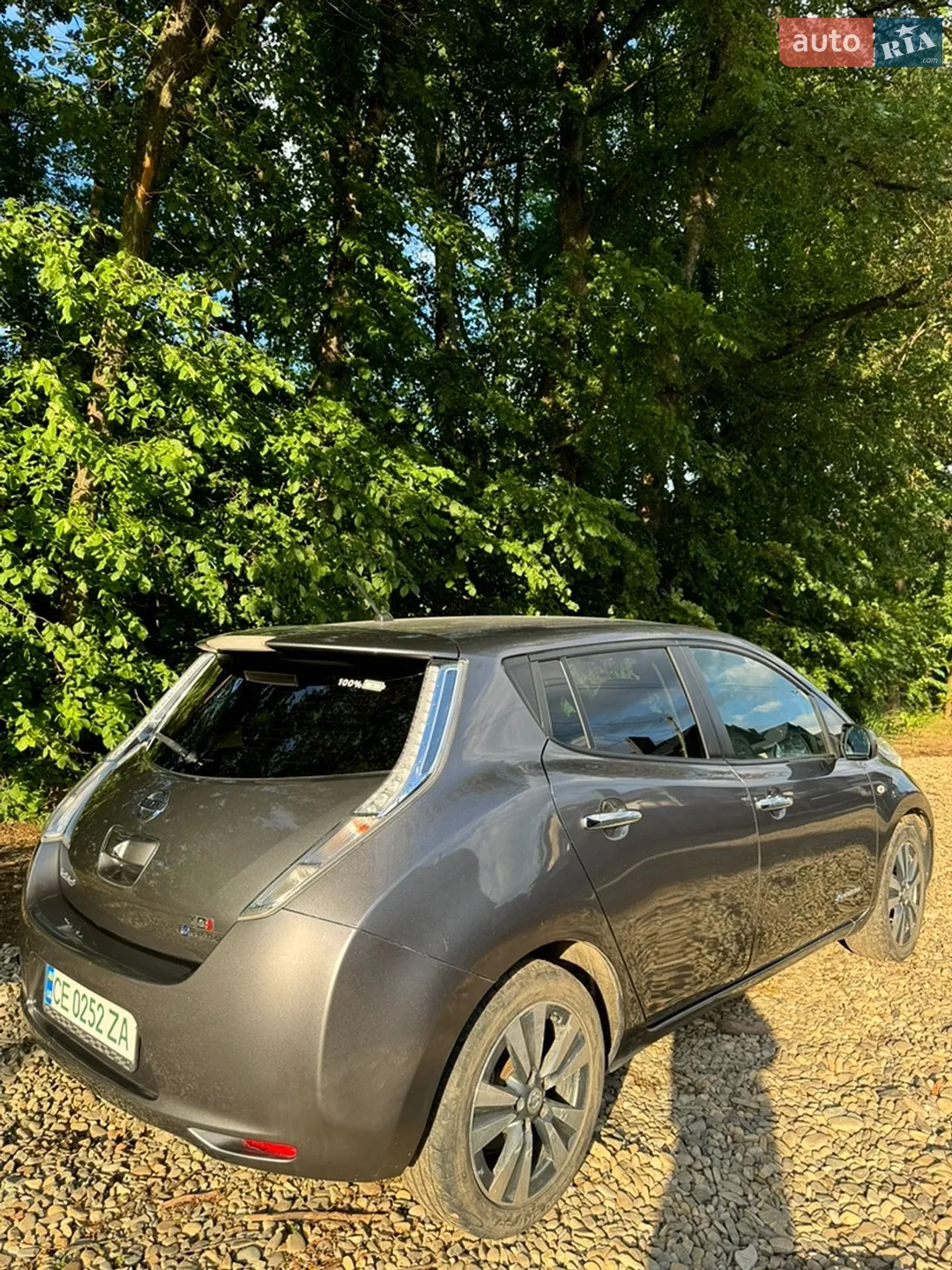 2015 Nissan Leaf - мініатюра 13