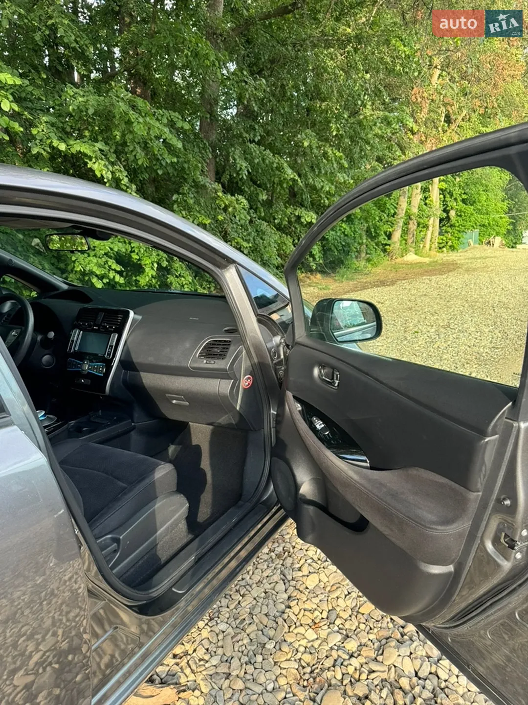 2015 Nissan Leaf - мініатюра 18