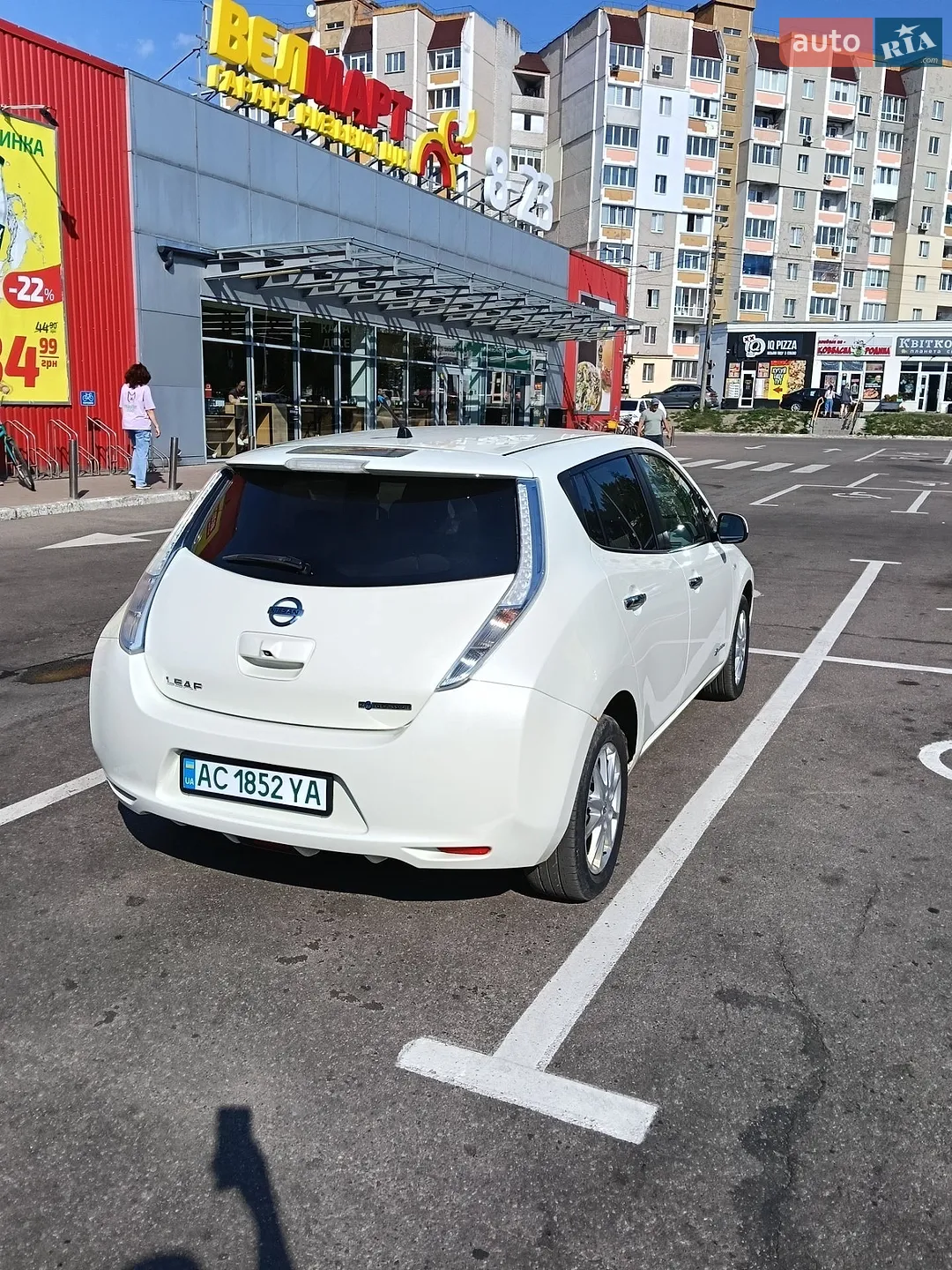 2011 Nissan Leaf - мініатюра 6