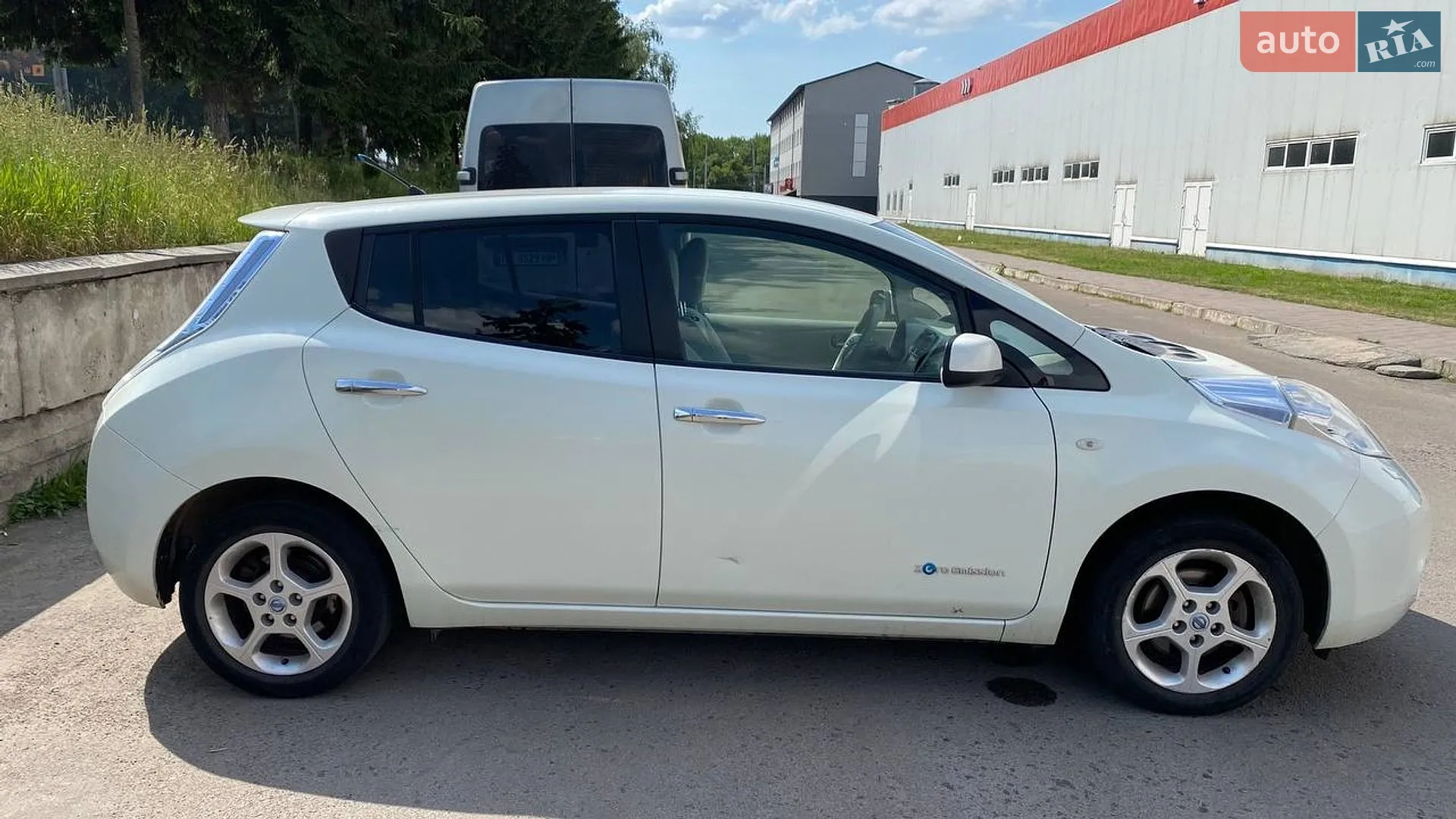 2012 Nissan Leaf - мініатюра 16