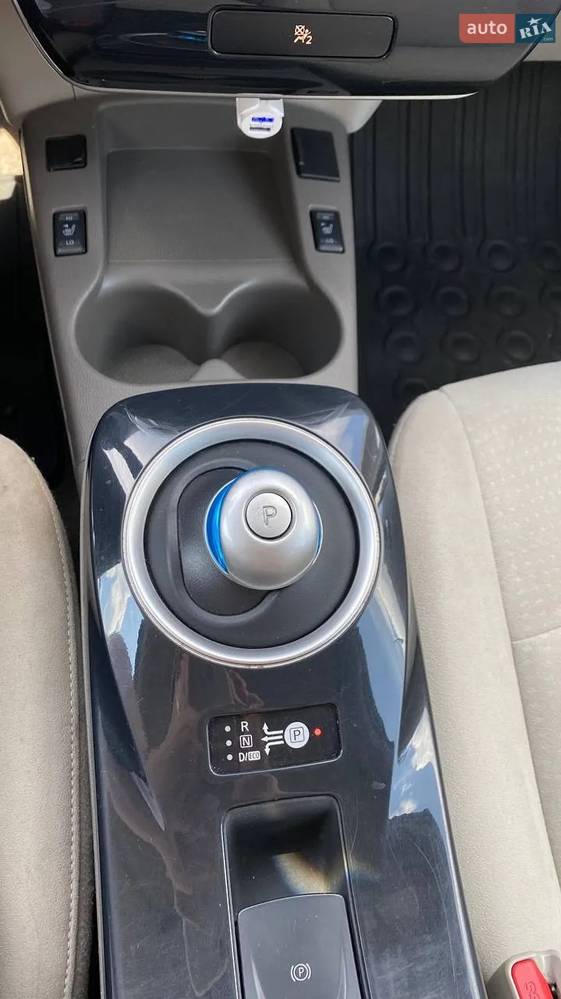 2012 Nissan Leaf - мініатюра 28