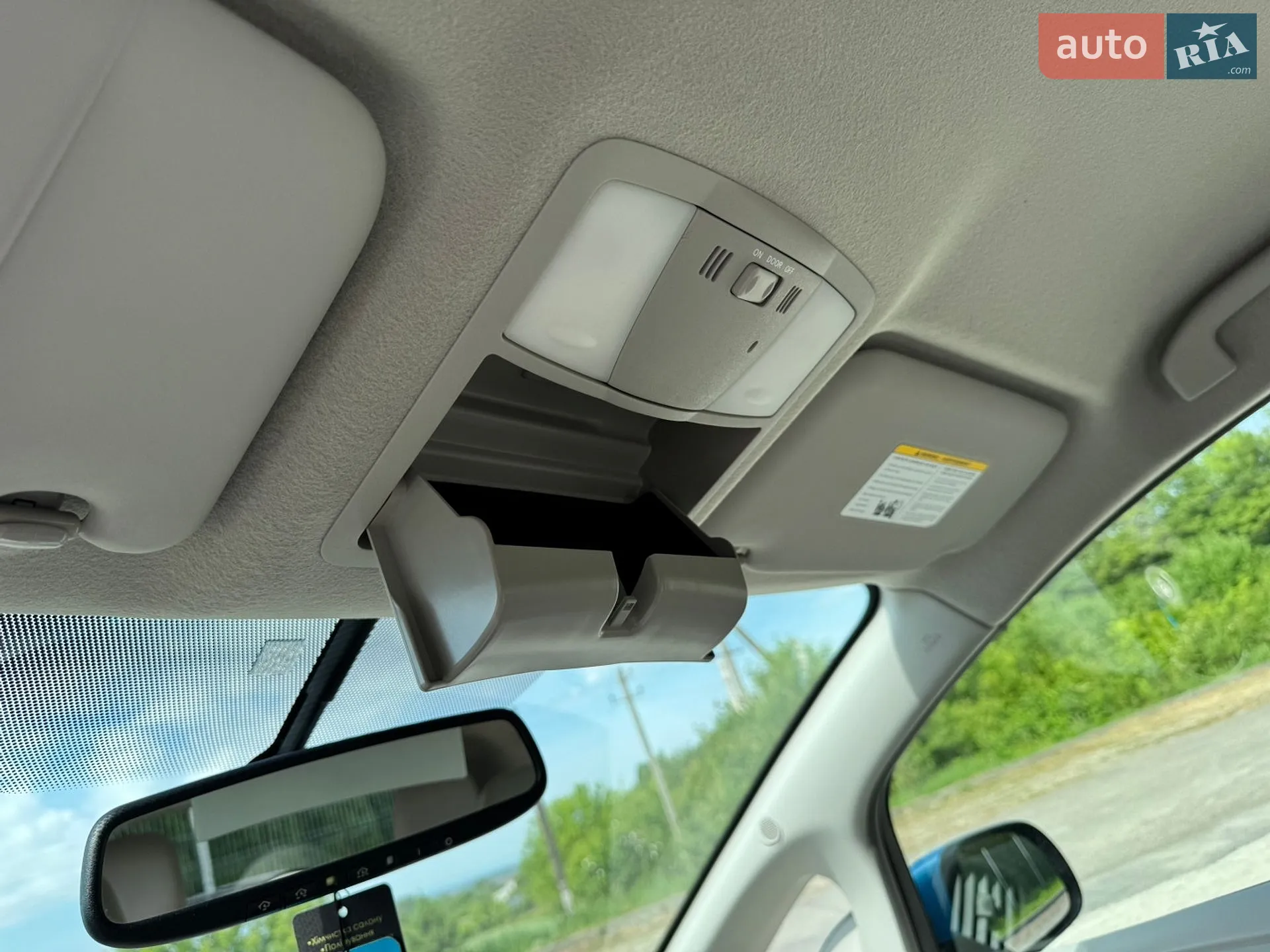 2012 Nissan Leaf - мініатюра 17