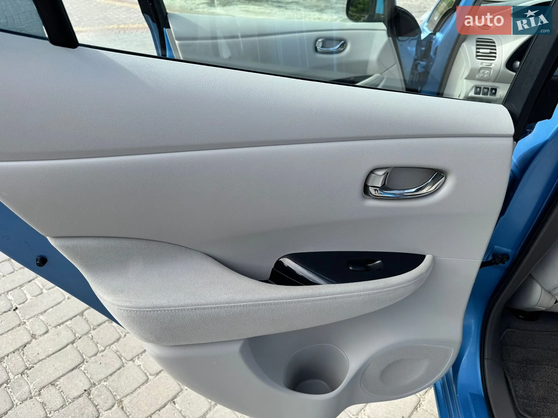 2012 Nissan Leaf - мініатюра 20