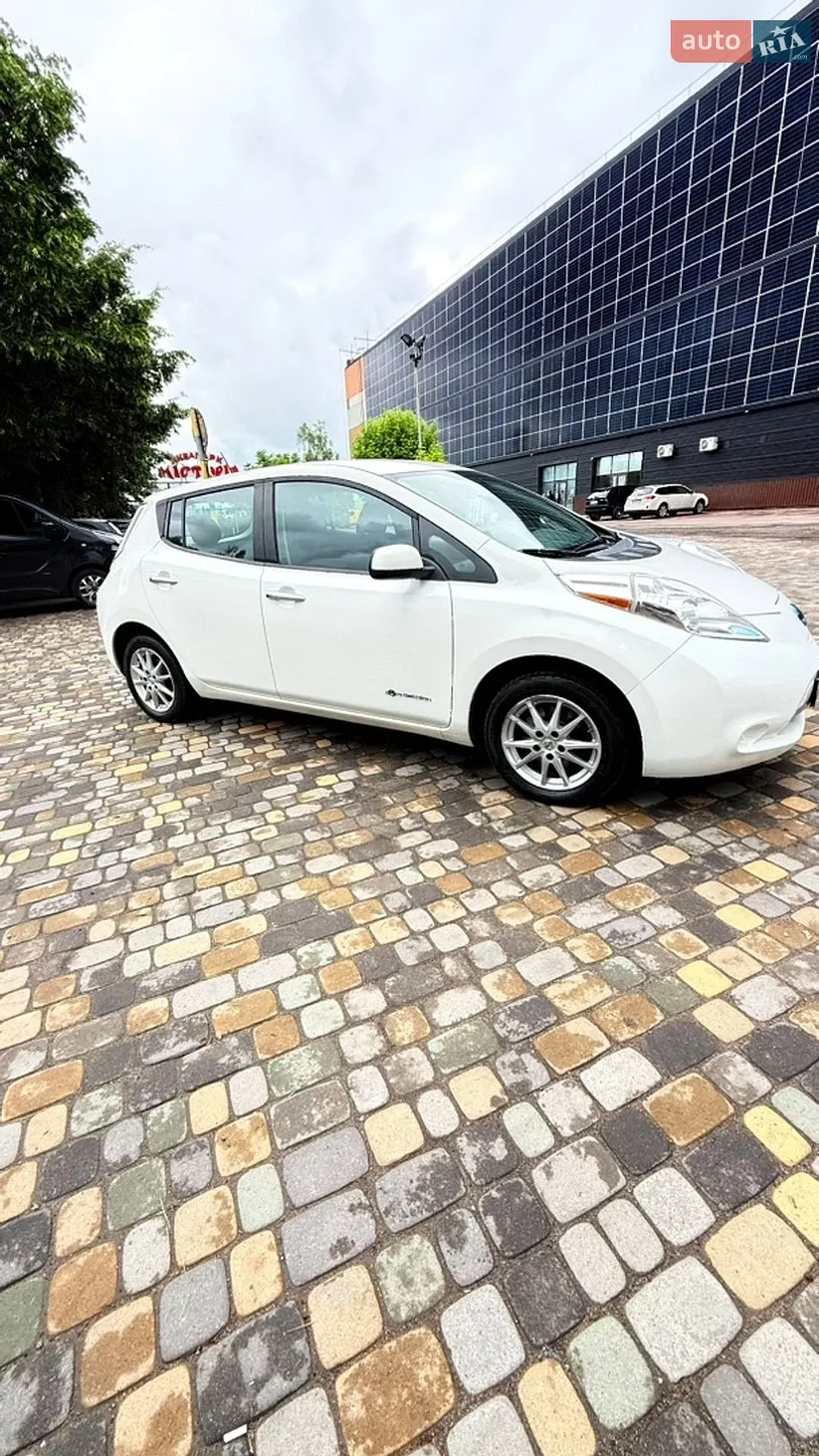 2015 Nissan Leaf - мініатюра 8