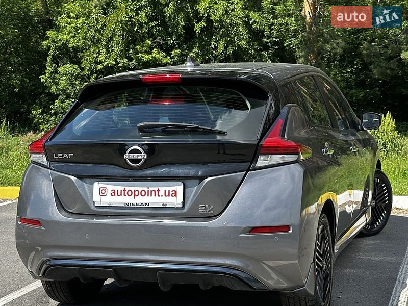 Хэтчбек Nissan Leaf 2024 в Белогородке
