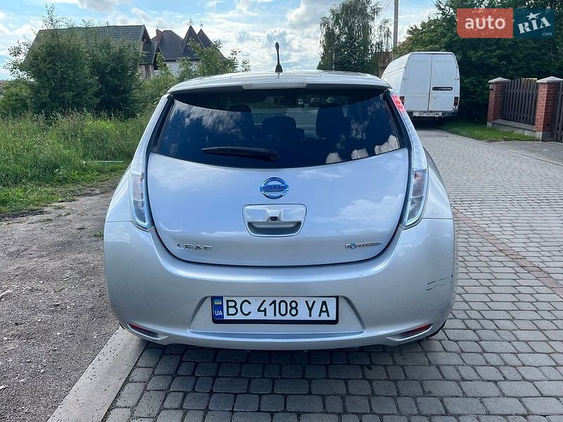 Хетчбек Nissan Leaf 2012 в Львові фото 6 Хетчбек Nissan Leaf 2012 в Львові