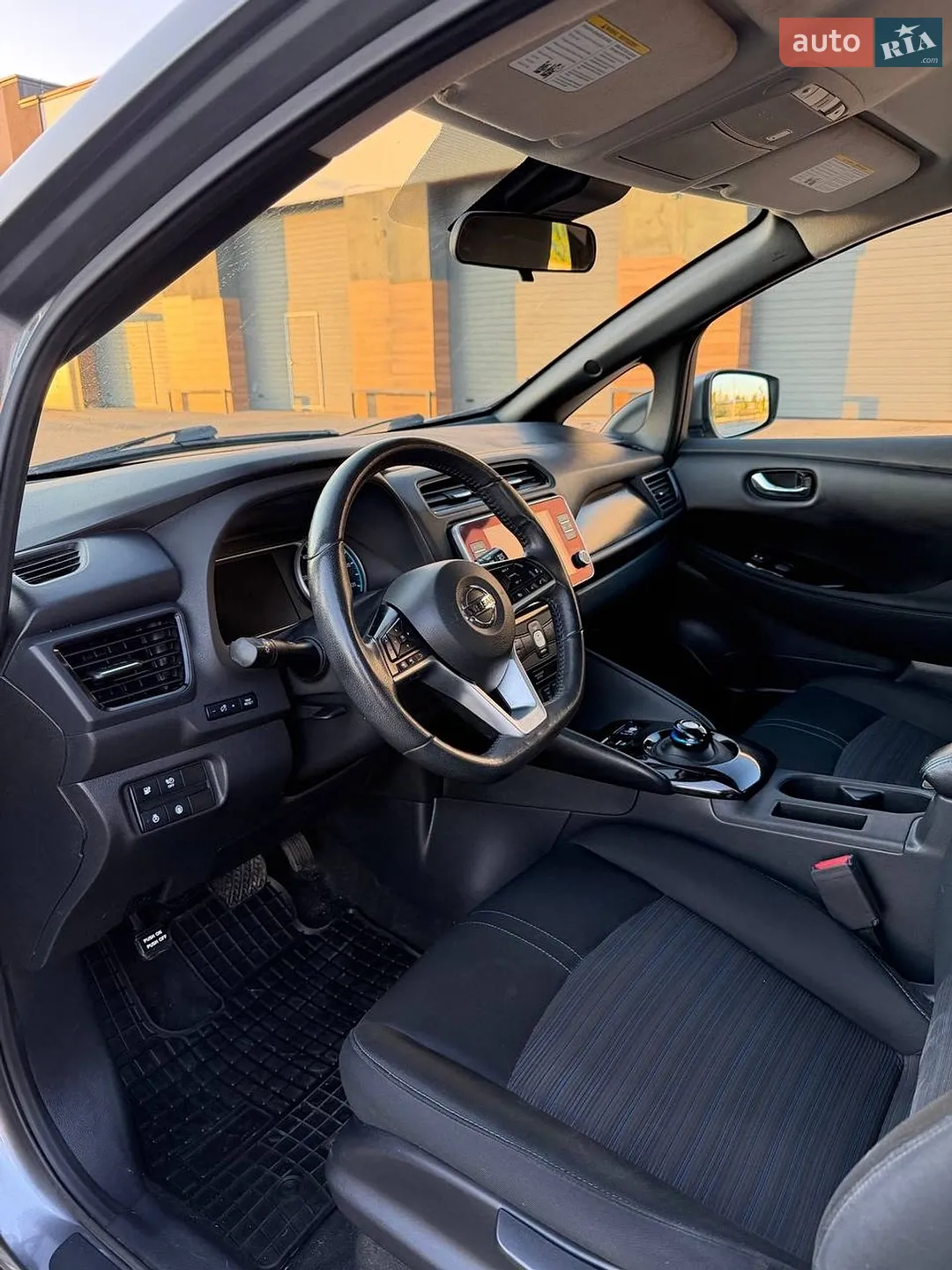 2021 Nissan Leaf - мініатюра 8