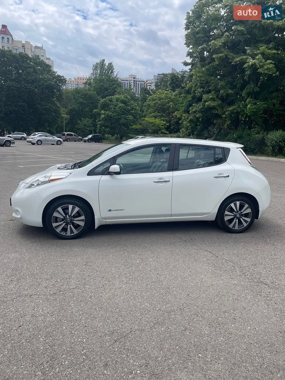 2017 Nissan Leaf - мініатюра 3