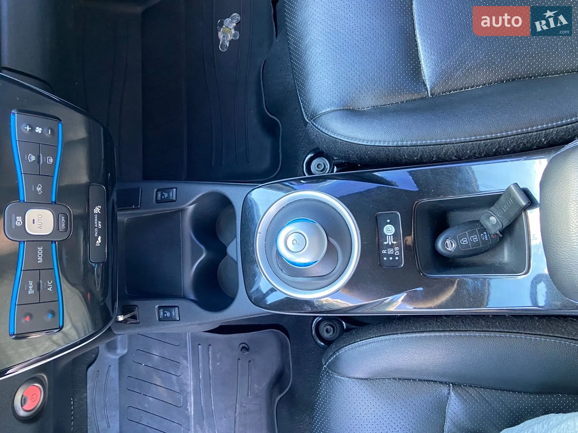 2015 Nissan Leaf - мініатюра 28