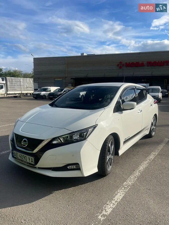 2018 Nissan Leaf - мініатюра 26