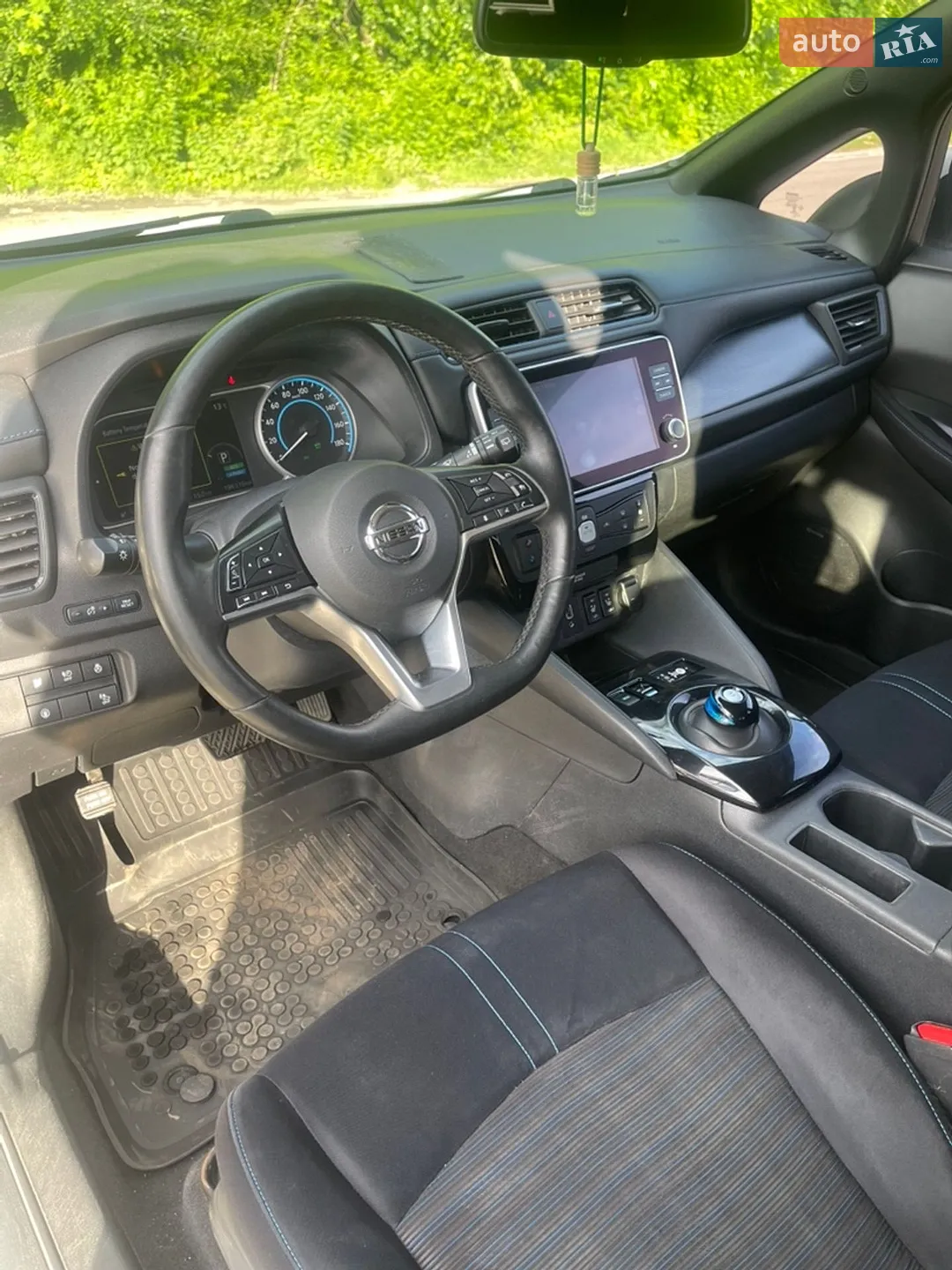 2019 Nissan Leaf - мініатюра 12