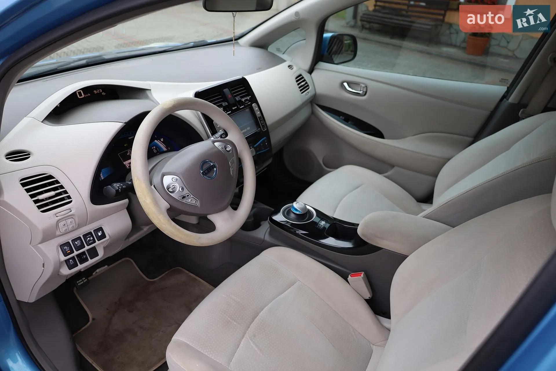 2013 Nissan Leaf - мініатюра 26