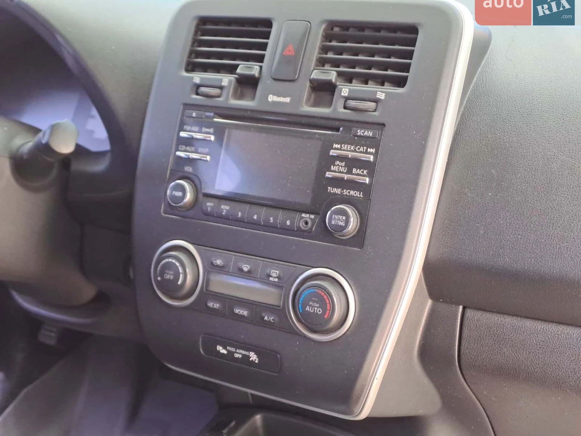 2013 Nissan Leaf - мініатюра 11