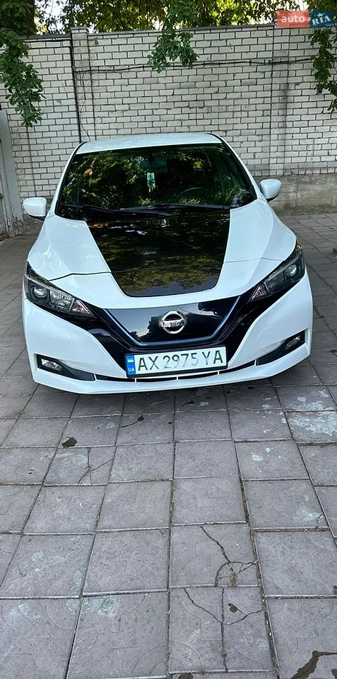 AUTO.RIA – Продам Ниссан Лиф 2018 (AX2975YA) электро хэтчбек бу у
