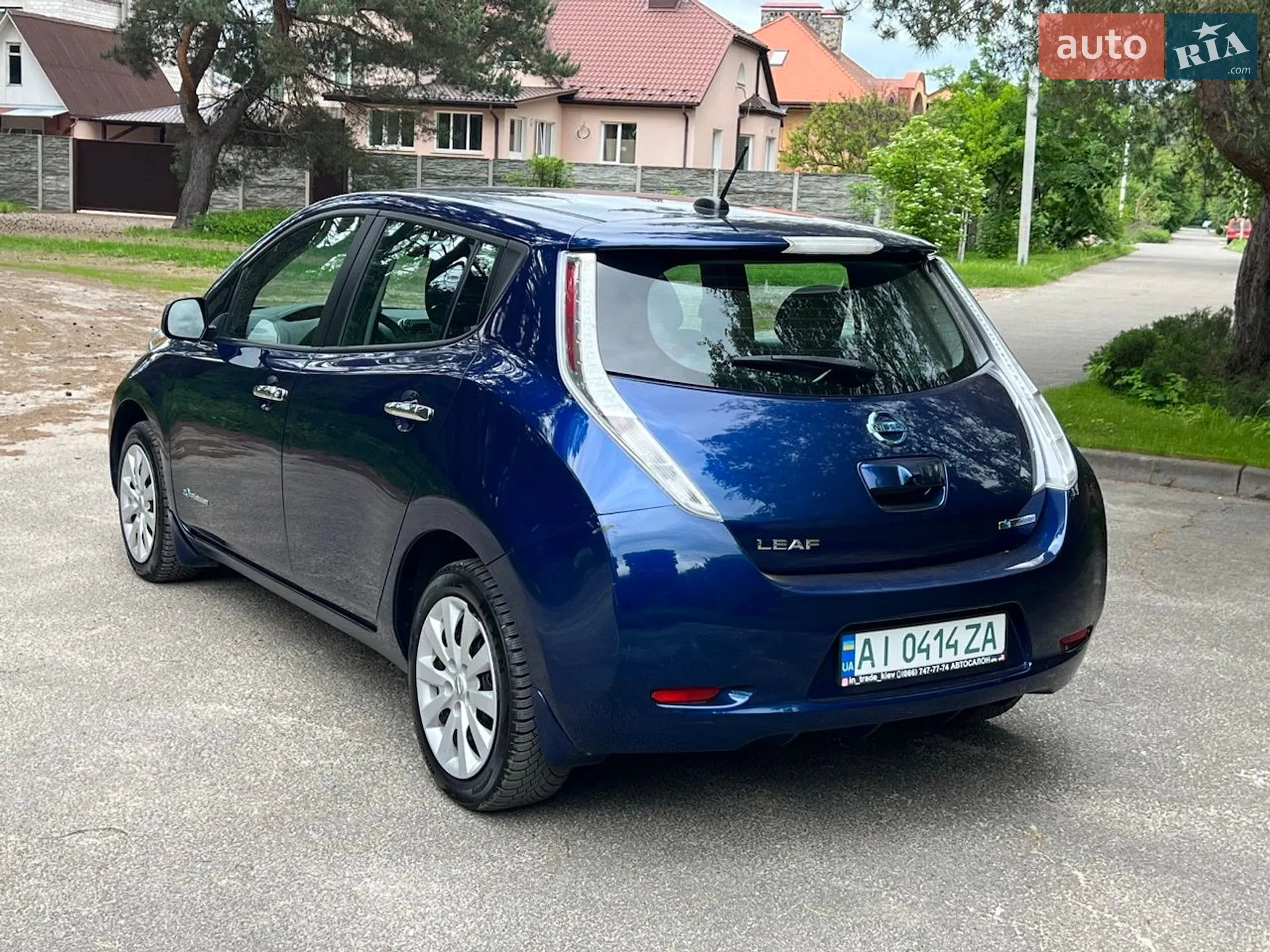 2017 Nissan Leaf - мініатюра 2