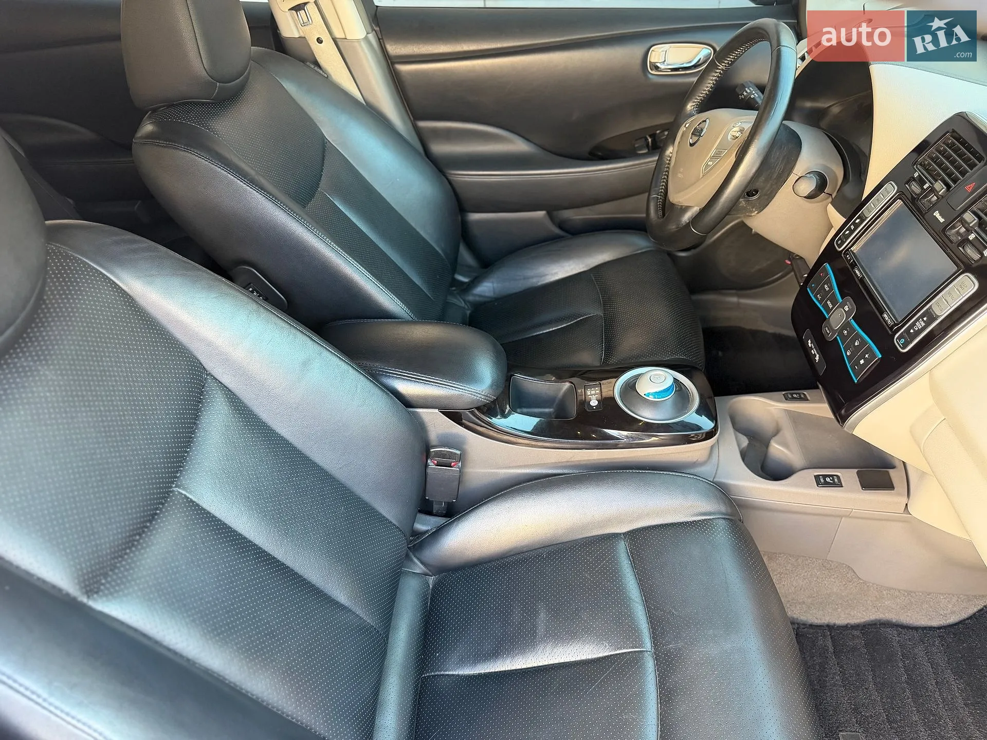 2013 Nissan Leaf - мініатюра 26