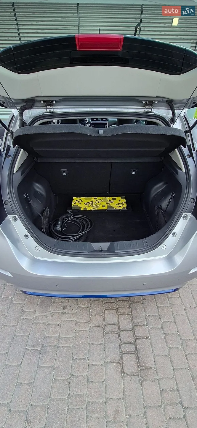 2018 Nissan Leaf - мініатюра 37