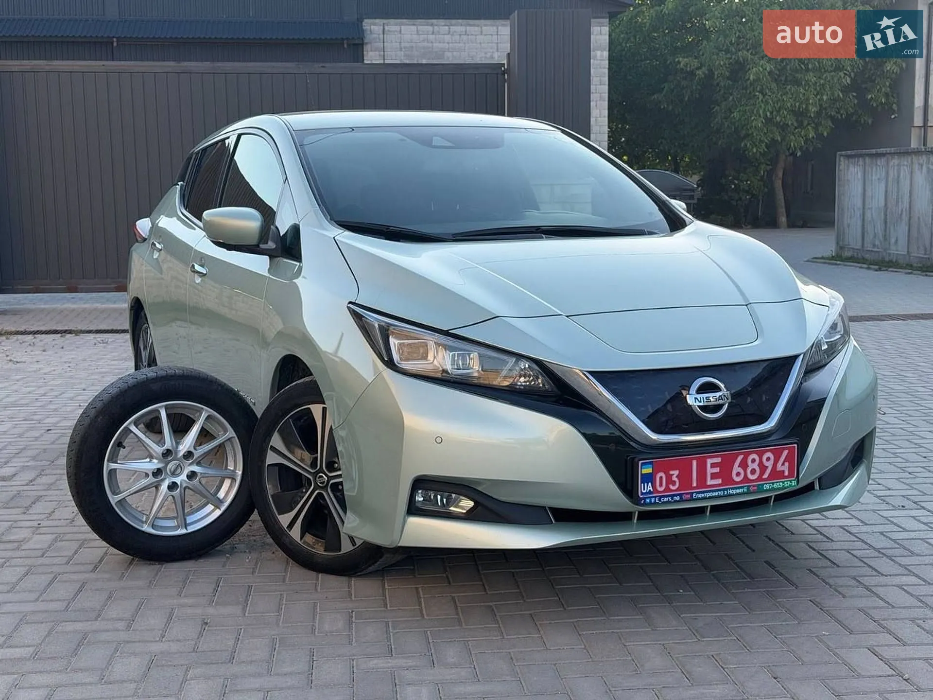 2018 Nissan Leaf - фото 1