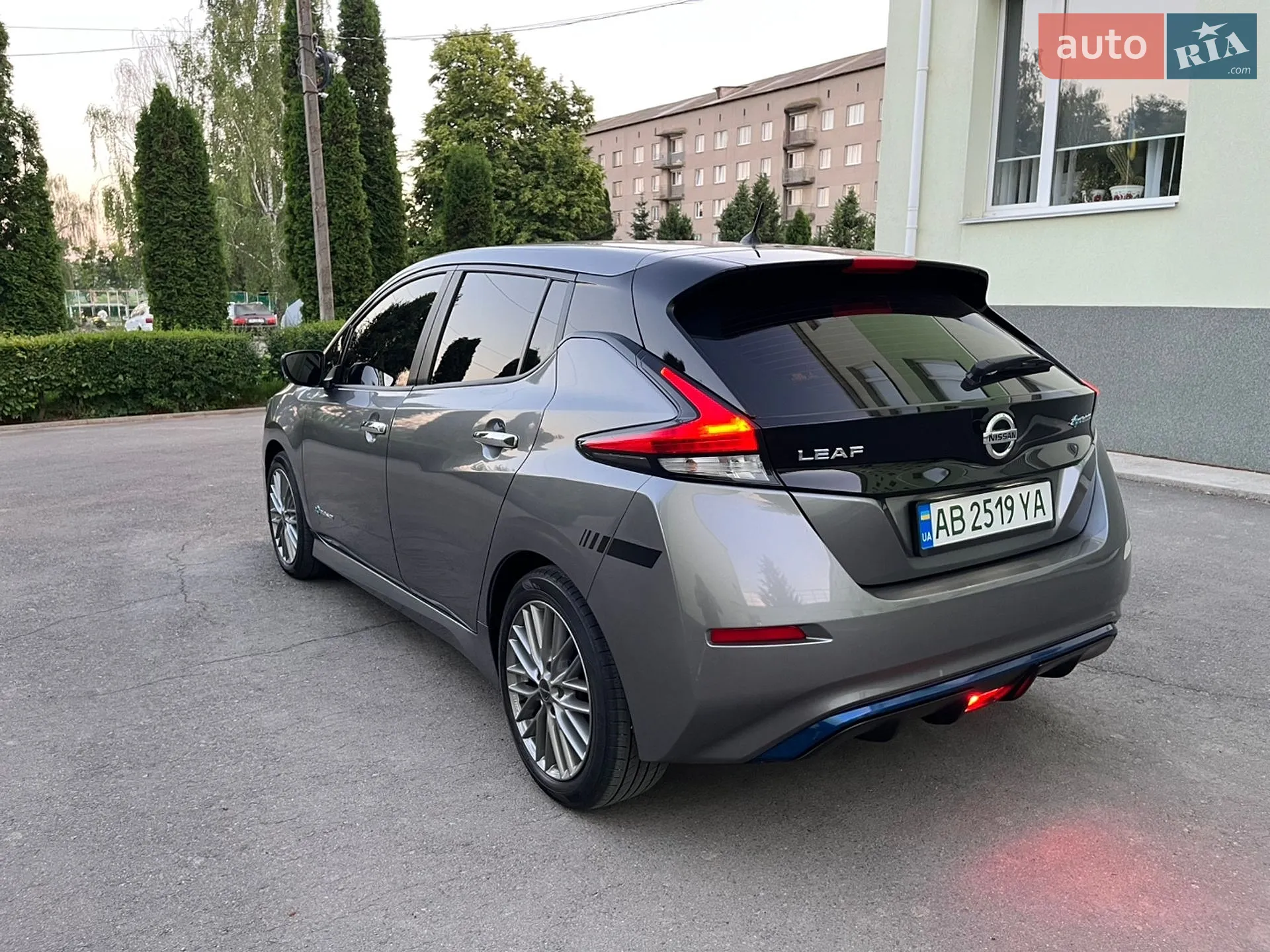 2019 Nissan Leaf - мініатюра 9