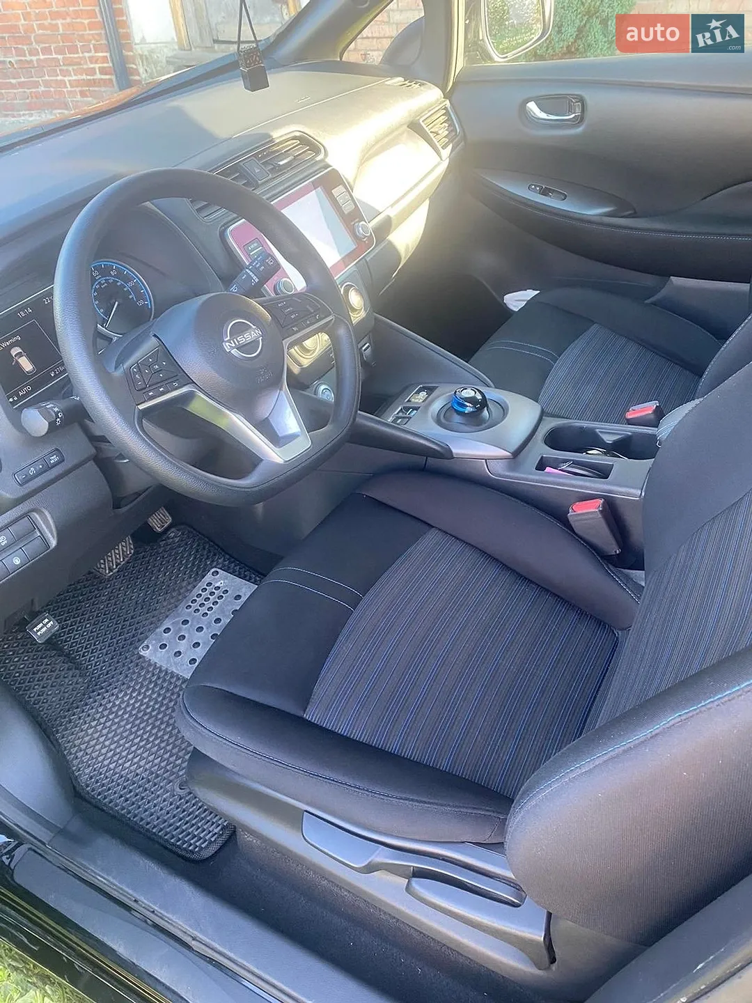 2023 Nissan Leaf - мініатюра 11