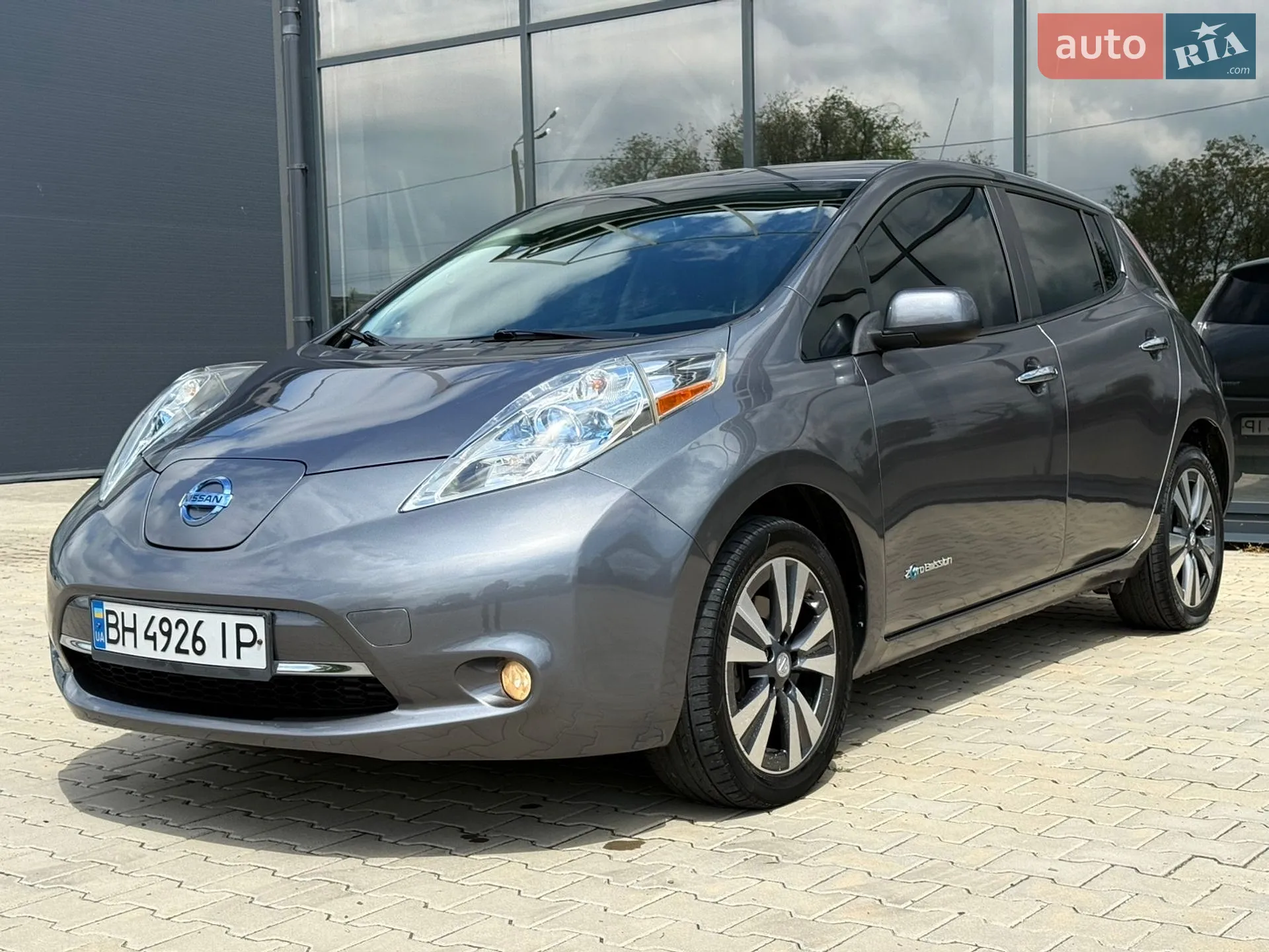 2015 Nissan Leaf - мініатюра 4