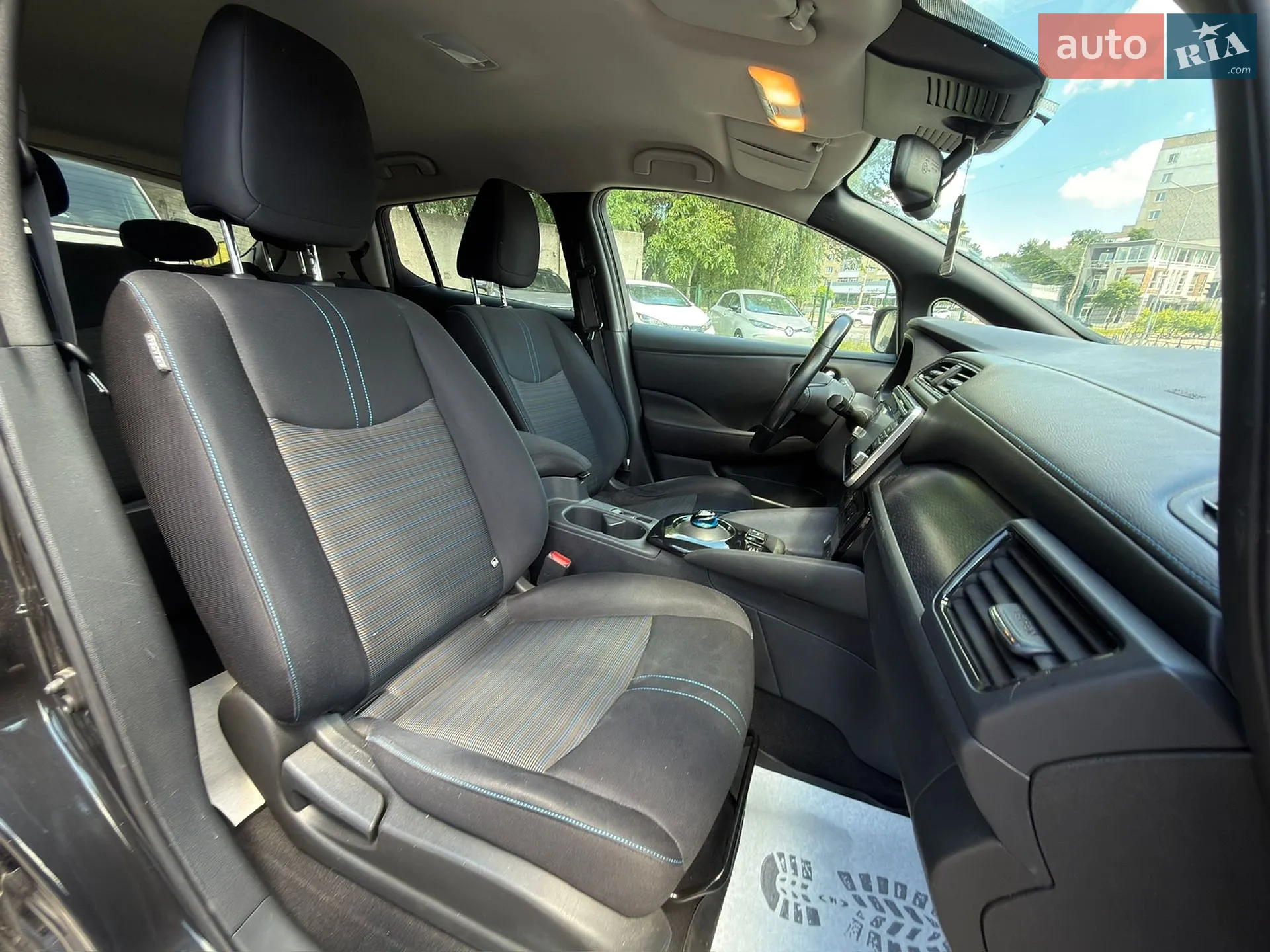 2018 Nissan Leaf - мініатюра 38