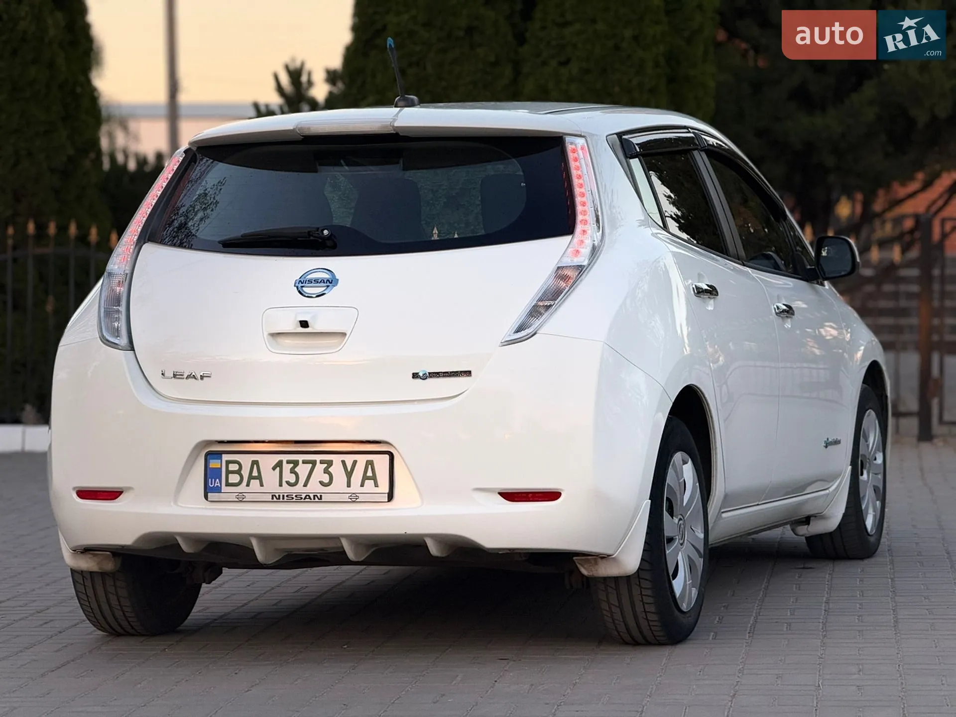 2013 Nissan Leaf - мініатюра 9