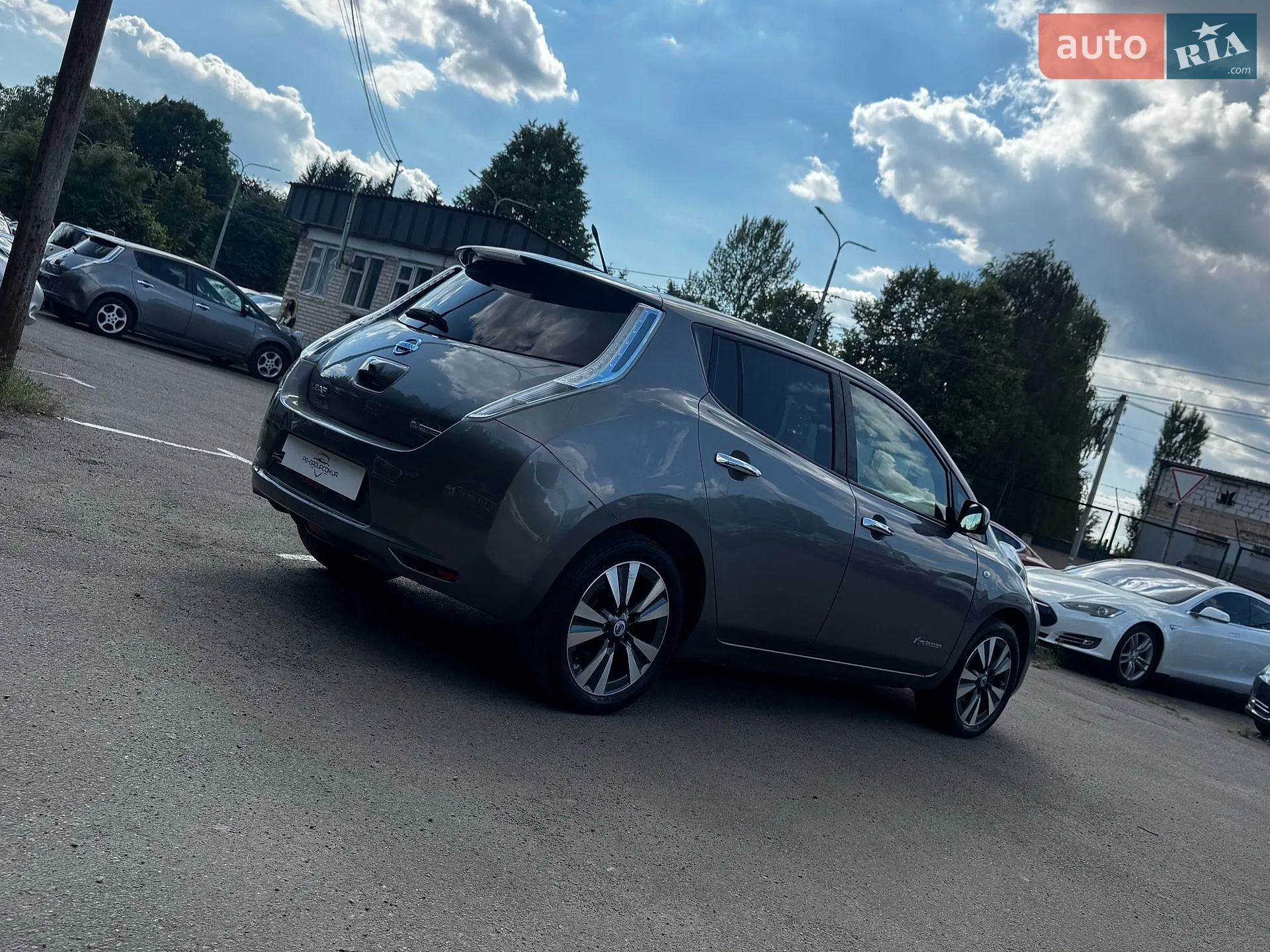 2014 Nissan Leaf - мініатюра 8