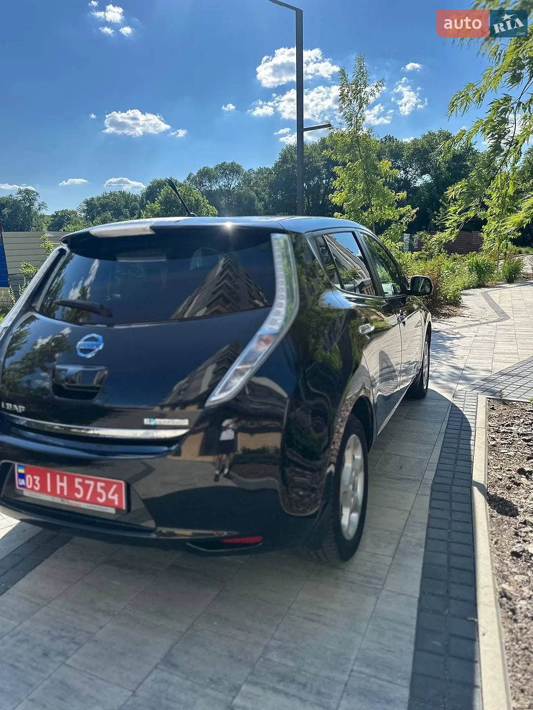 2014 Nissan Leaf - мініатюра 15