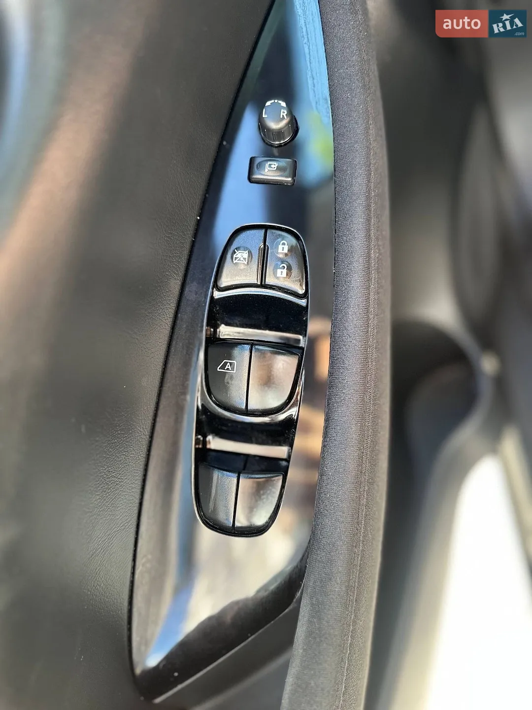 2014 Nissan Leaf - мініатюра 22