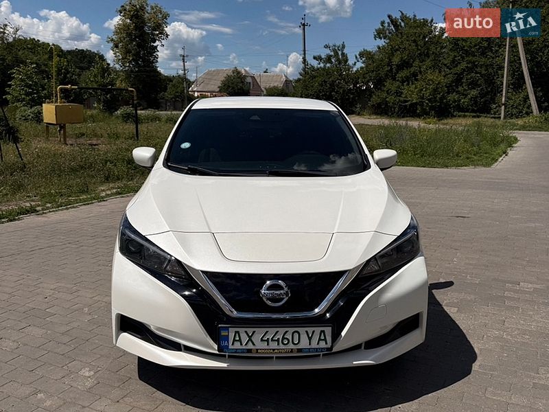 2019 Nissan Leaf, VIN SJNFAAZE1U0050273:plate — фото 1 (autoria)