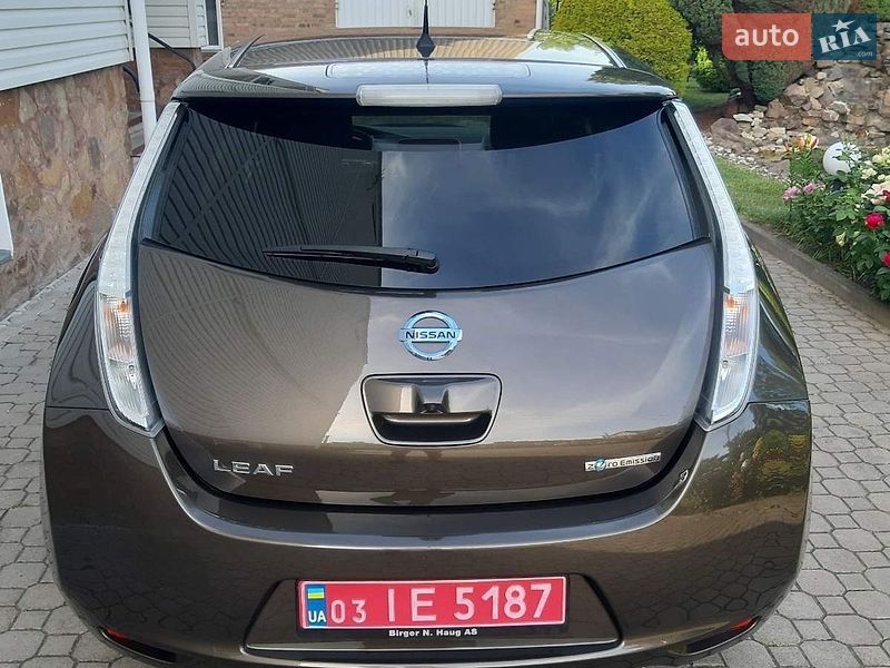 Хэтчбек Nissan Leaf 2017 в Луцке