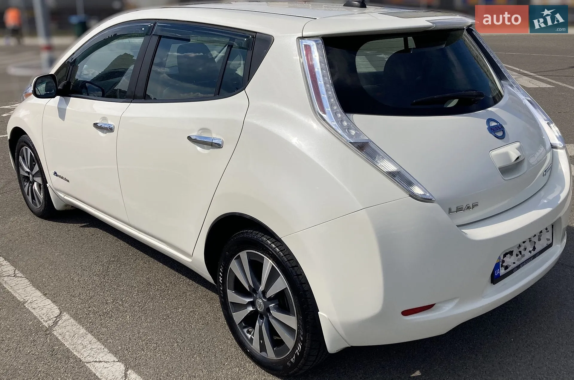 2015 Nissan Leaf - мініатюра 6