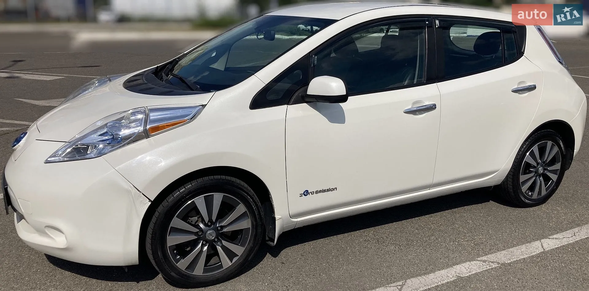 2015 Nissan Leaf - мініатюра 16
