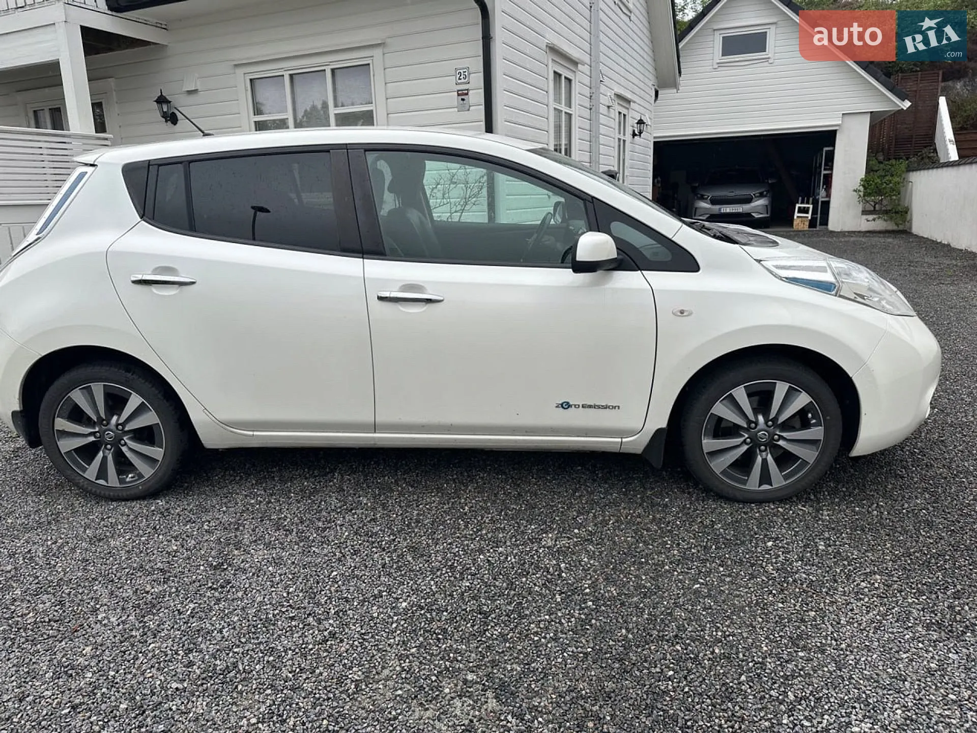 2014 Nissan Leaf - мініатюра 26