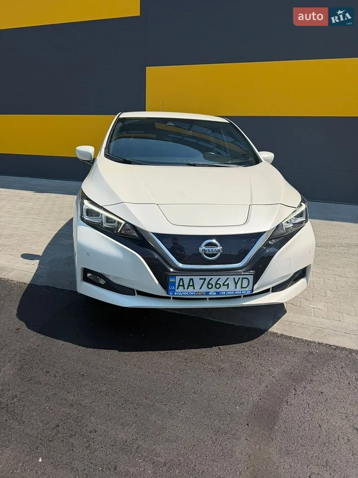 2020 Nissan Leaf - мініатюра 32